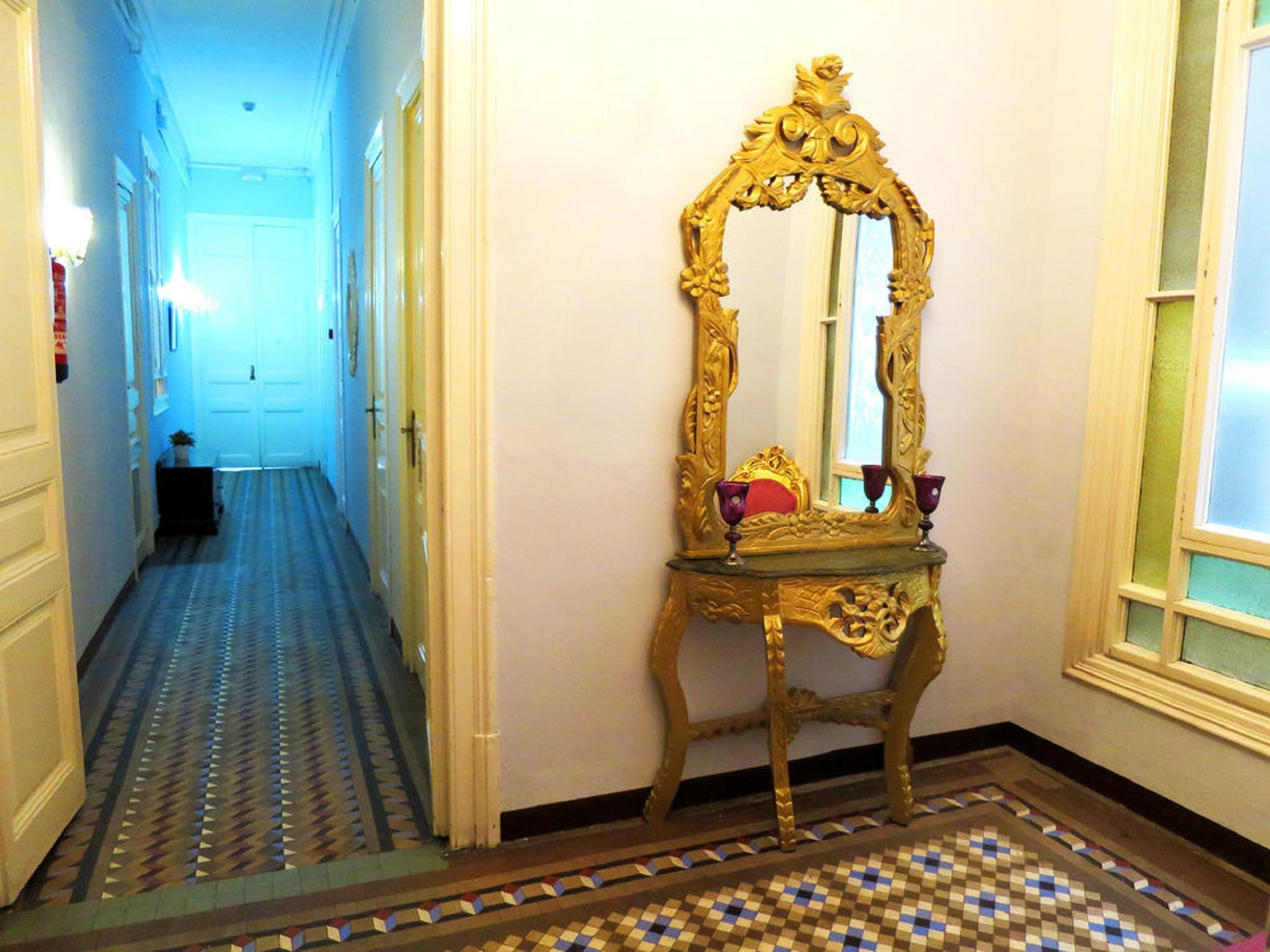 Hostal Balmes Centro Барселона Экстерьер фото