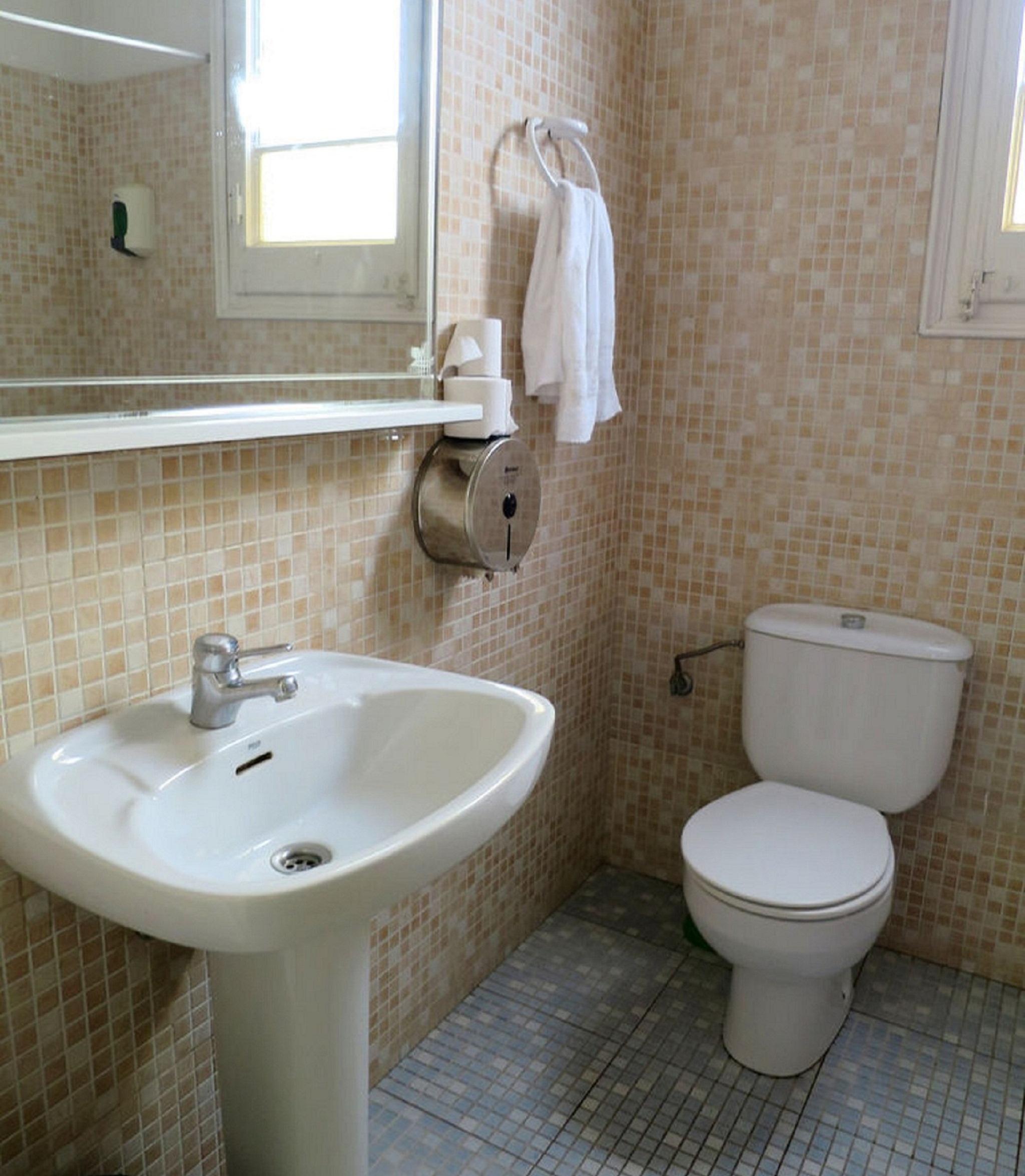 Hostal Balmes Centro Барселона Экстерьер фото