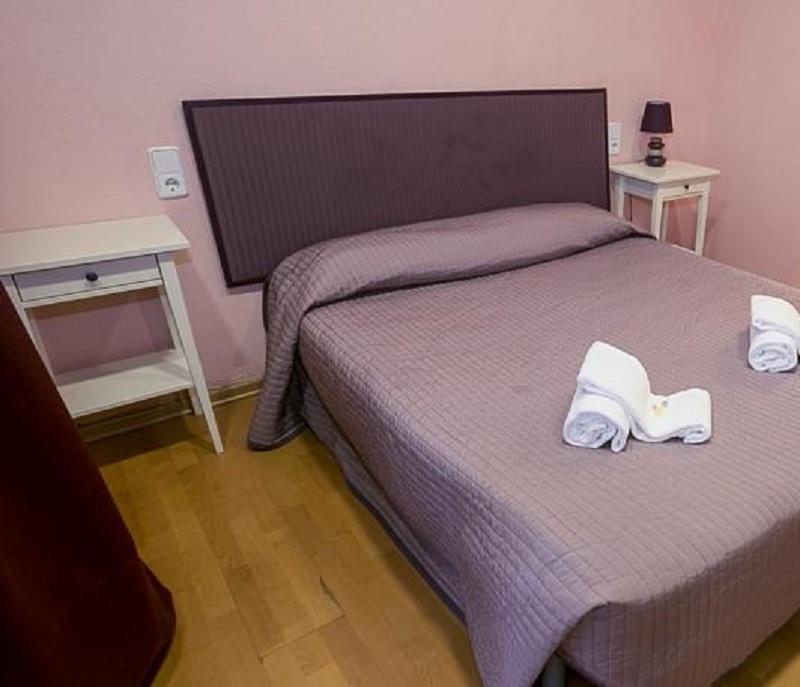 Hostal Balmes Centro Барселона Экстерьер фото