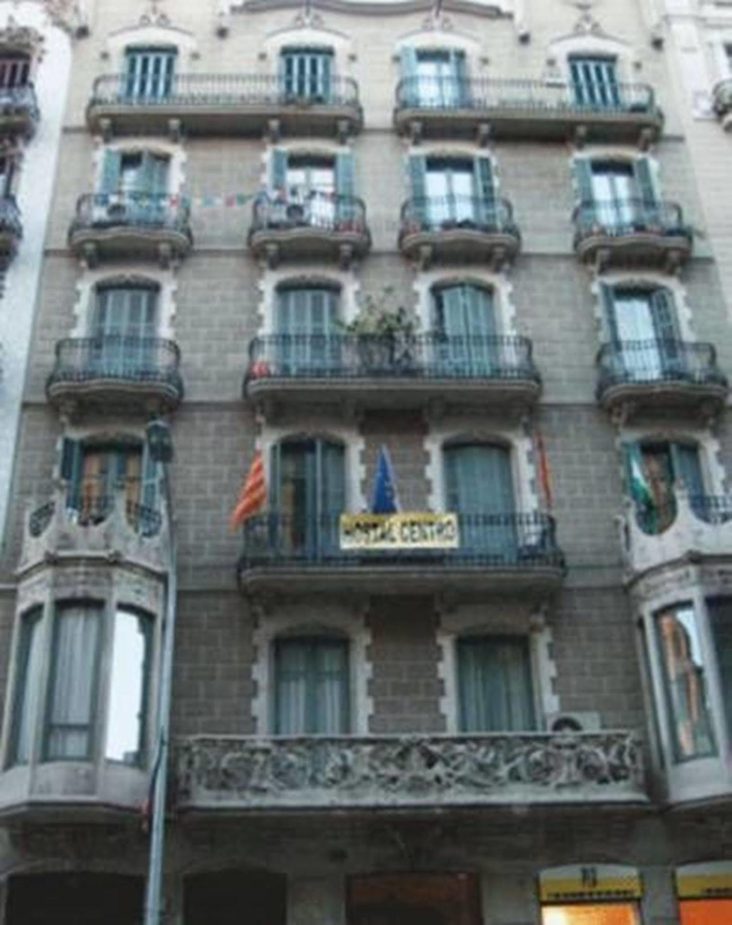 Hostal Balmes Centro Барселона Экстерьер фото